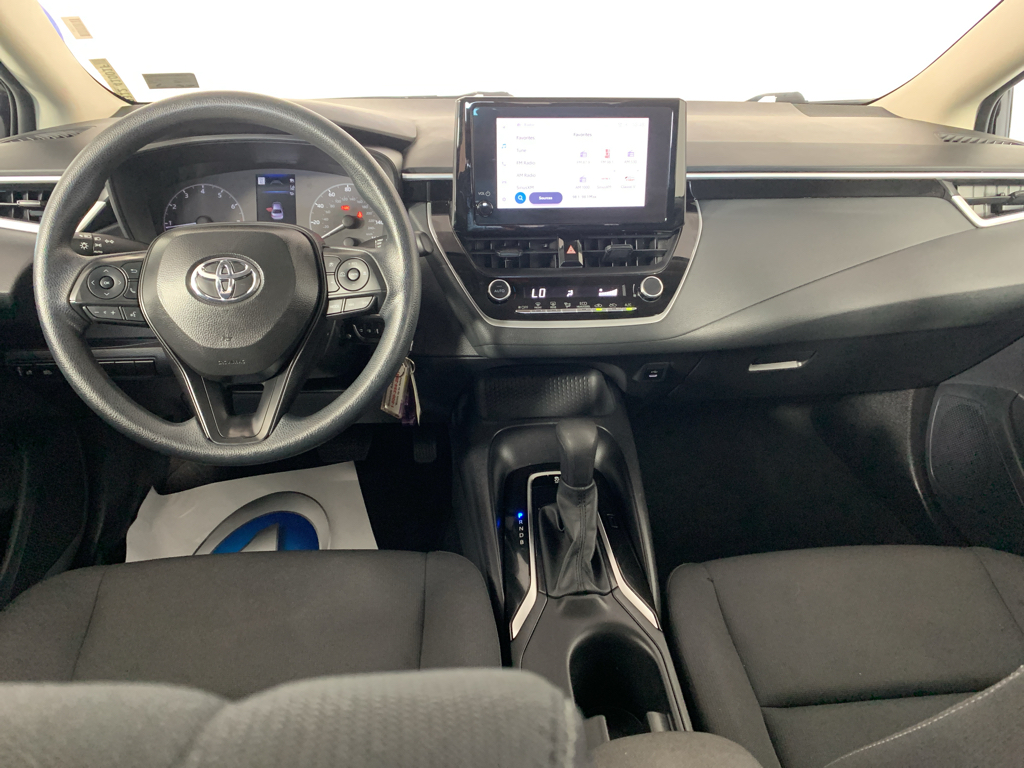 Vehicle photo 31