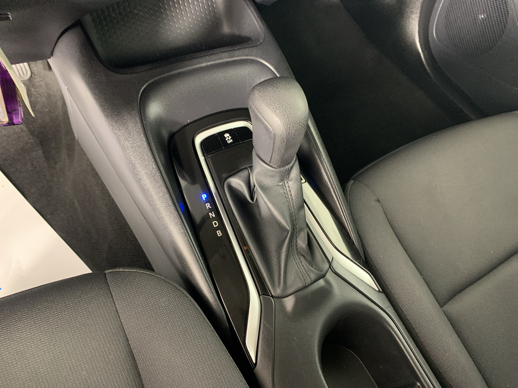 Vehicle photo 23