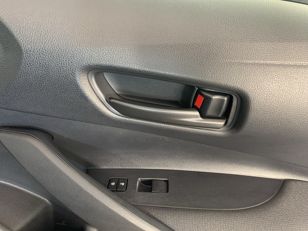 Vehicle photo 36