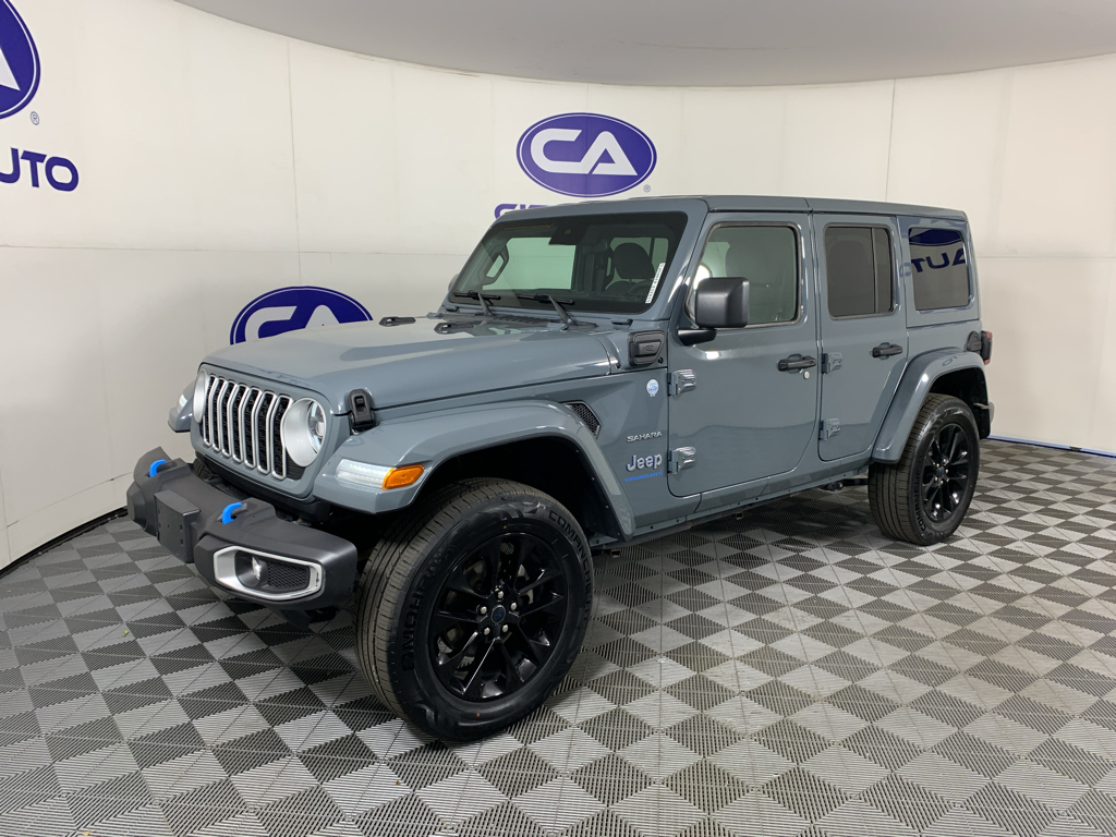 Vehicle photo 7