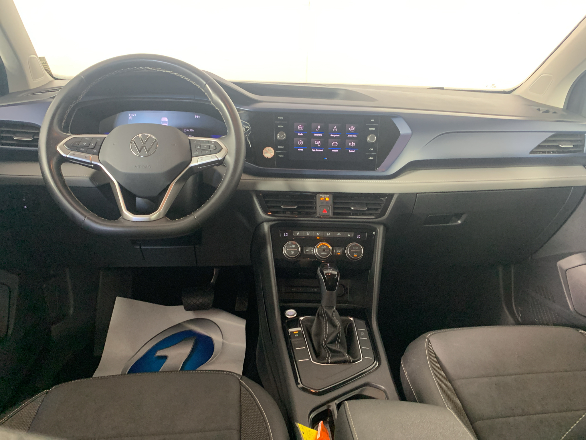 Used 2024 Volkswagen Taos SUV
