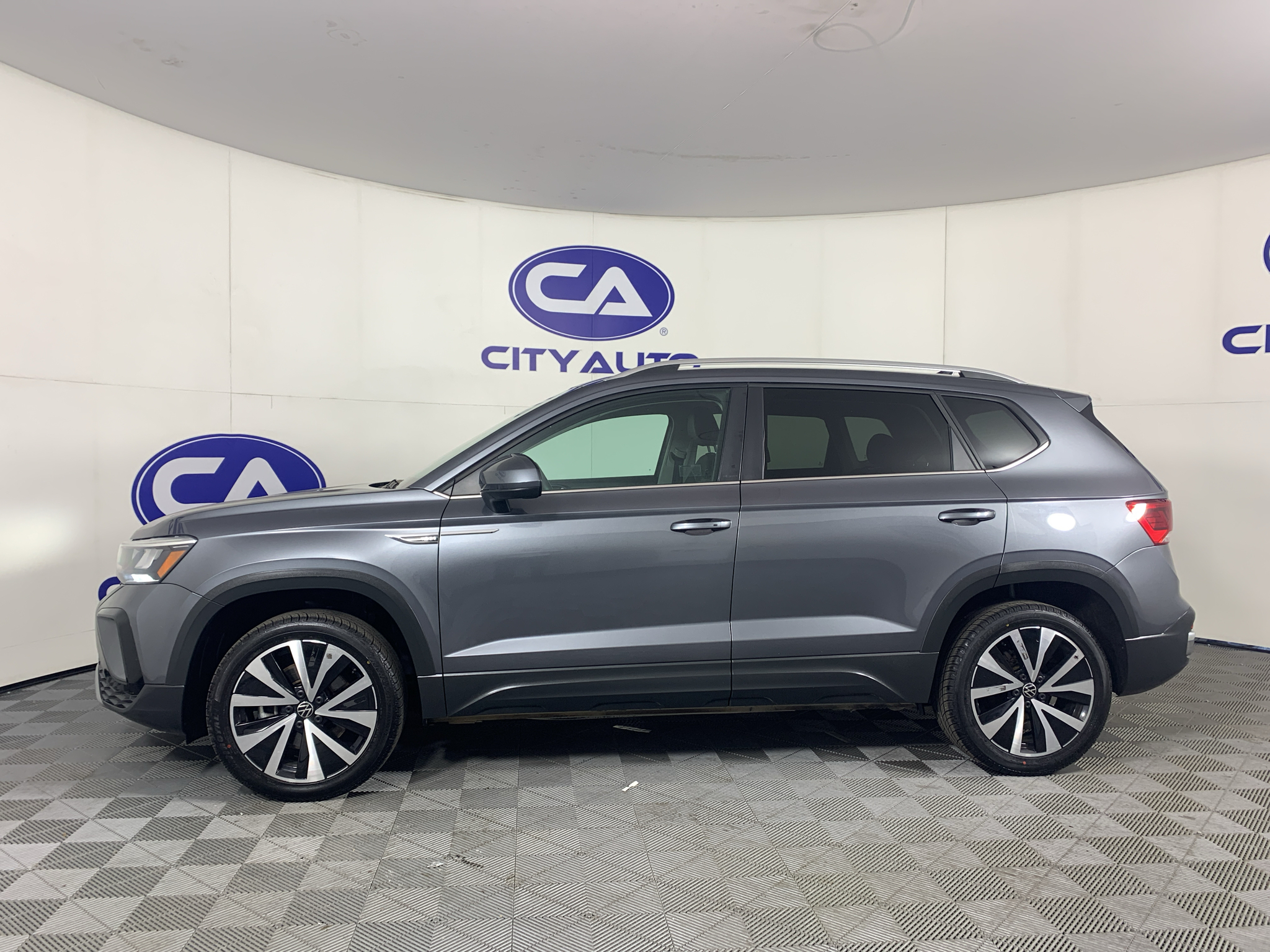 Used 2024 Volkswagen Taos SUV