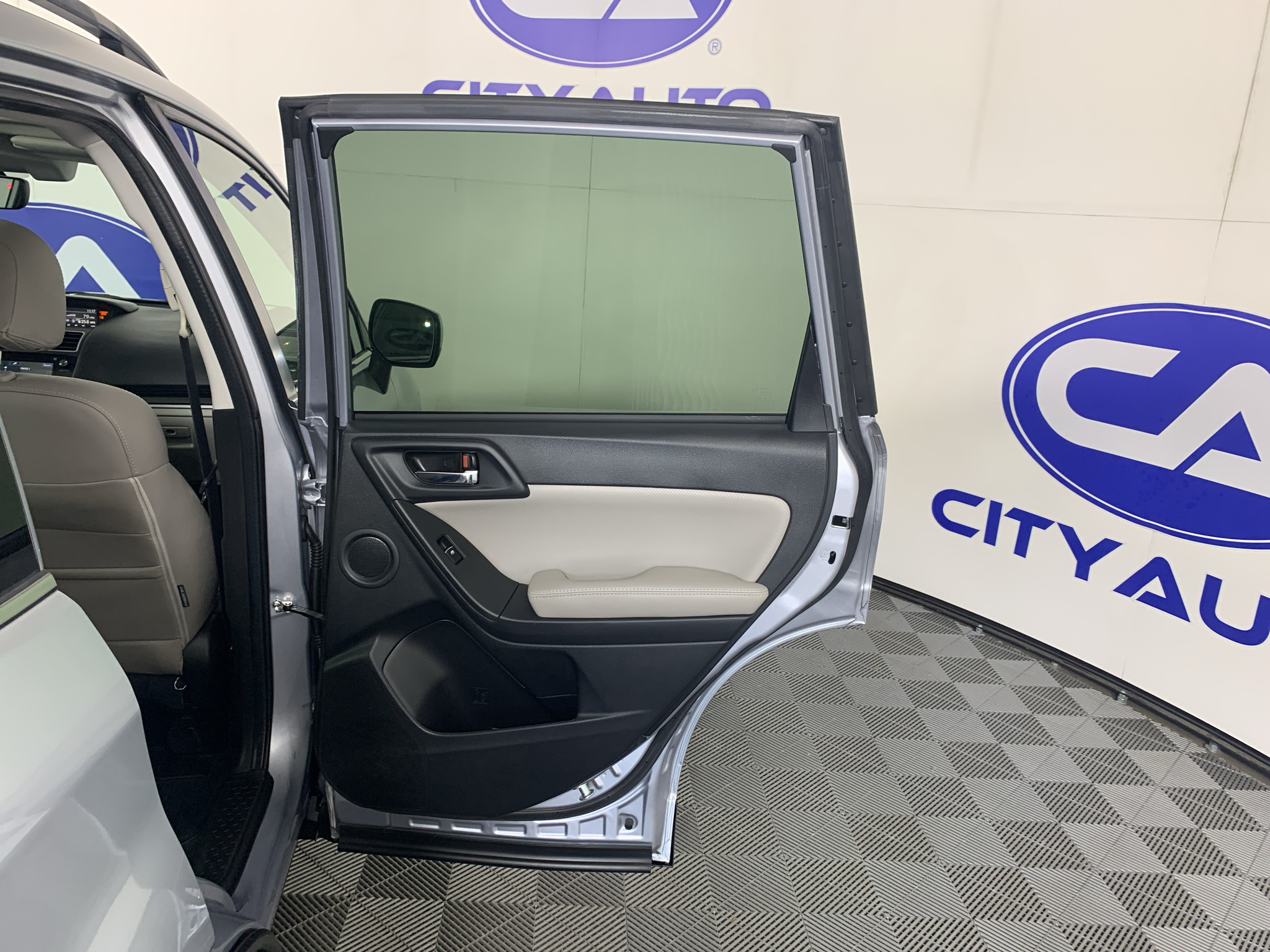 Used 2017 Subaru Forester SUV