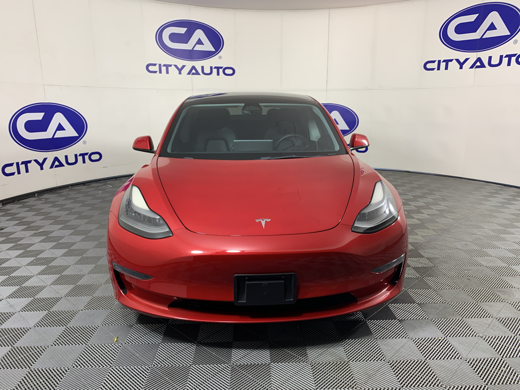 Vehicle photo 9