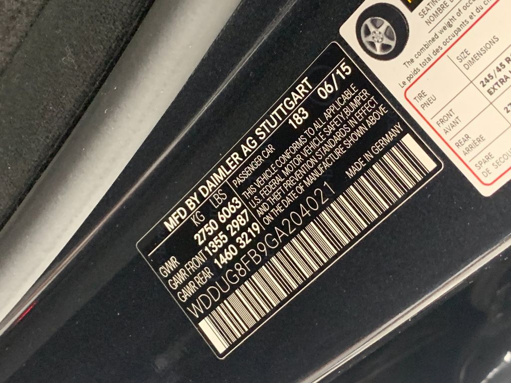 Vehicle photo 11