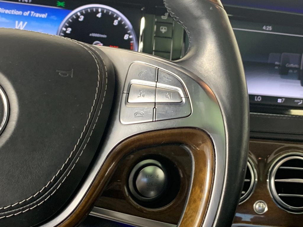 Vehicle photo 18