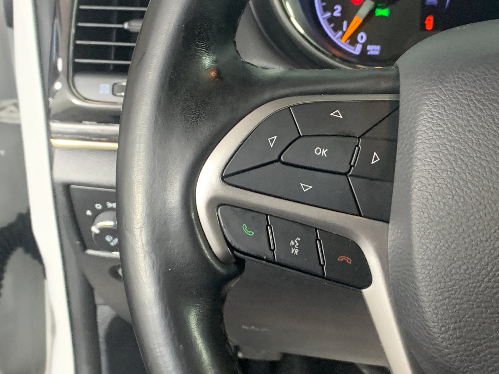 Used 2020 Jeep Grand Cherokee SUV