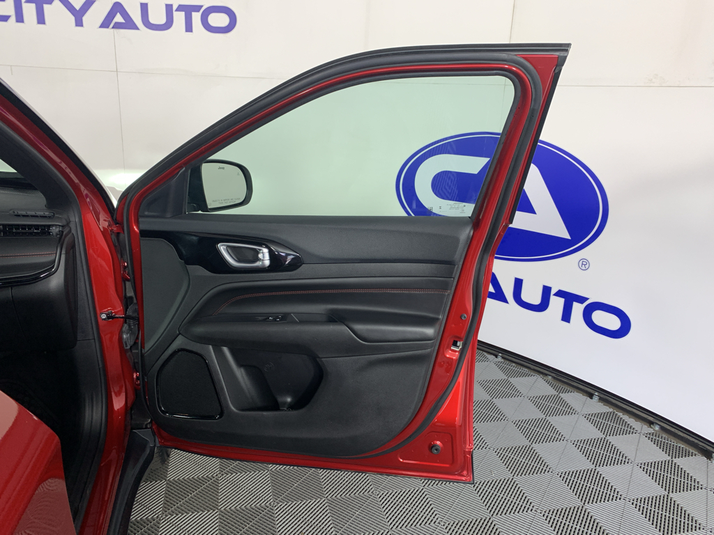 Used 2025 Jeep Compass SUV