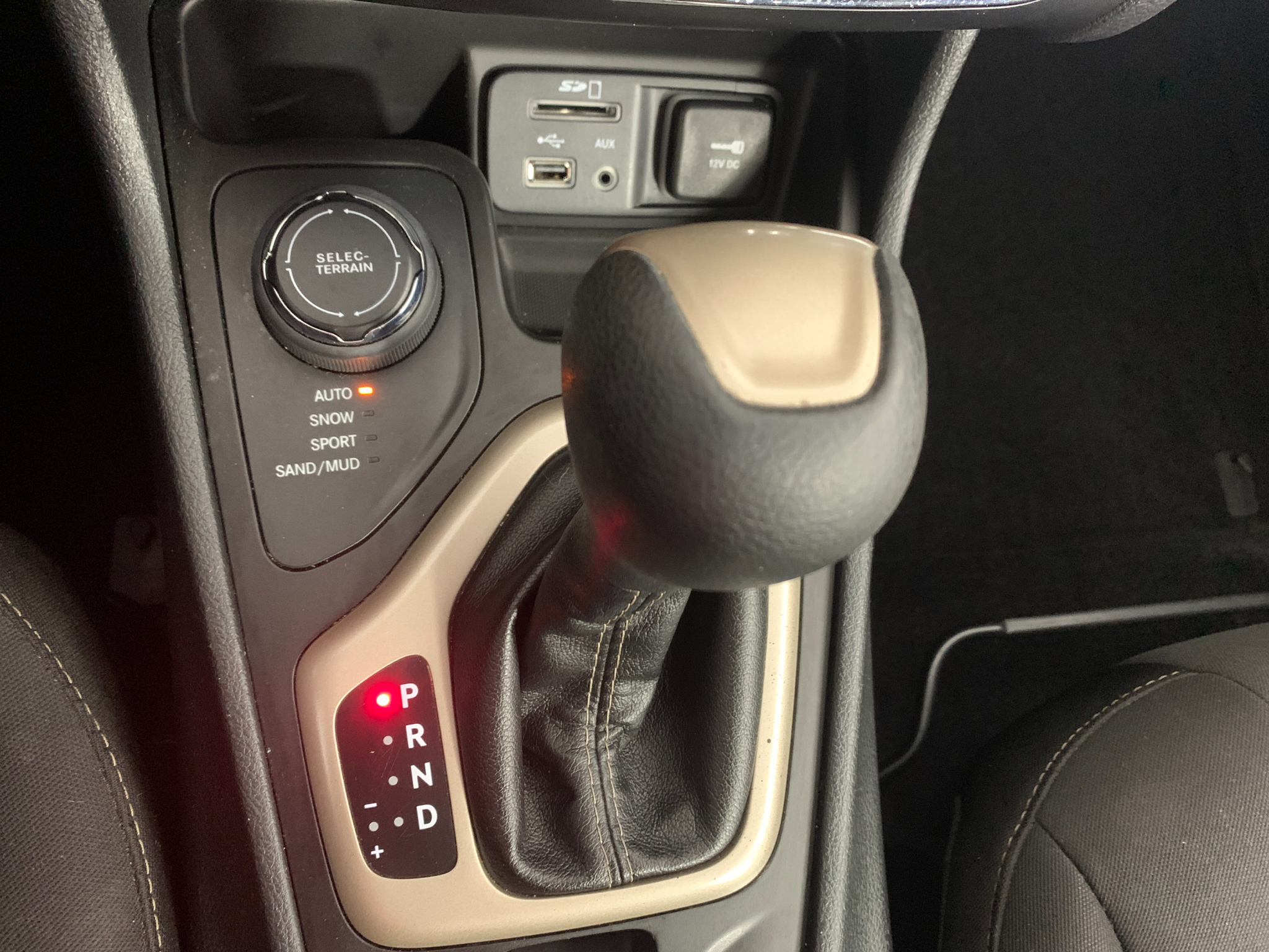 Used 2016 Jeep Cherokee SUV