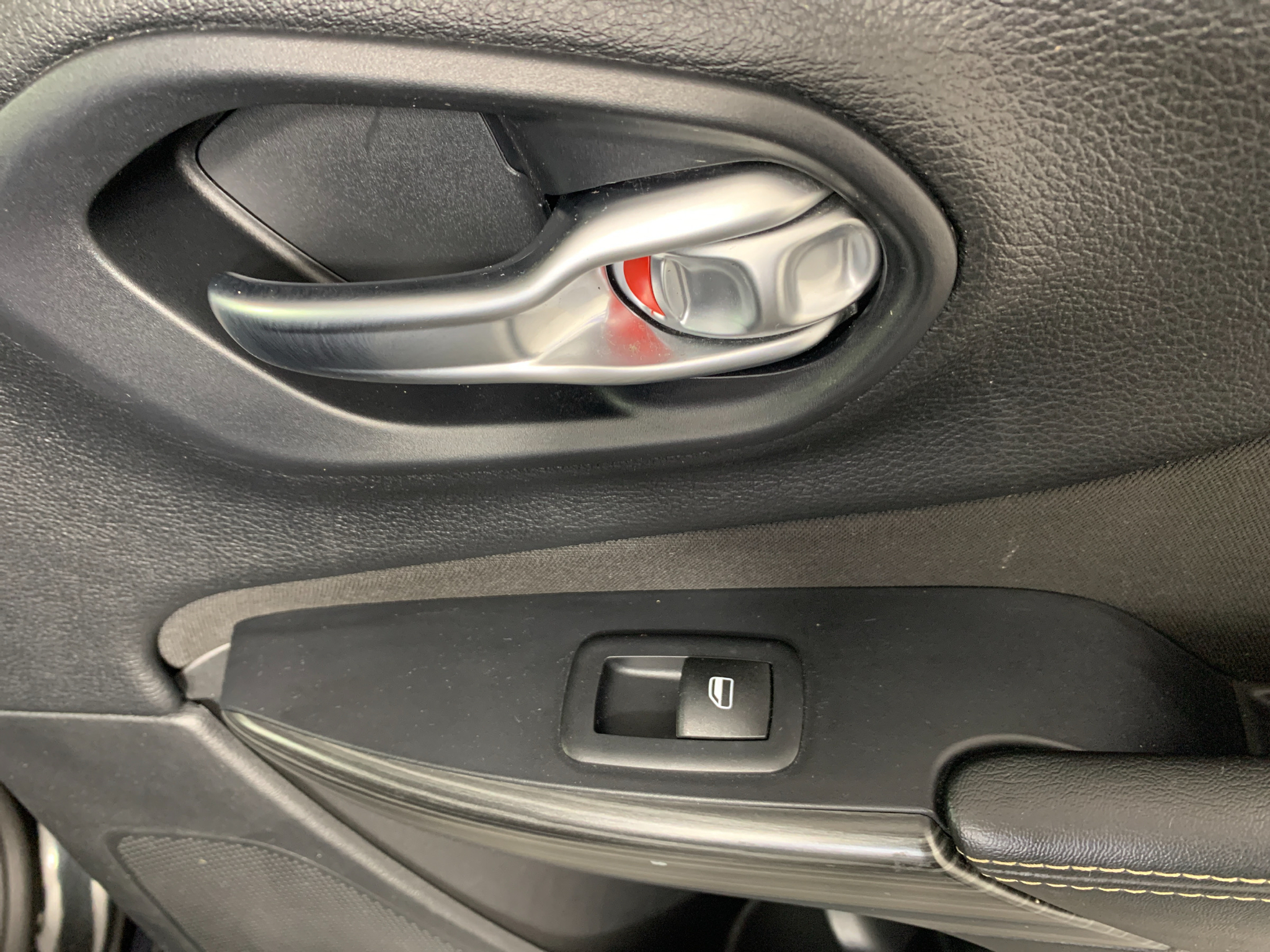 Used 2016 Jeep Cherokee SUV