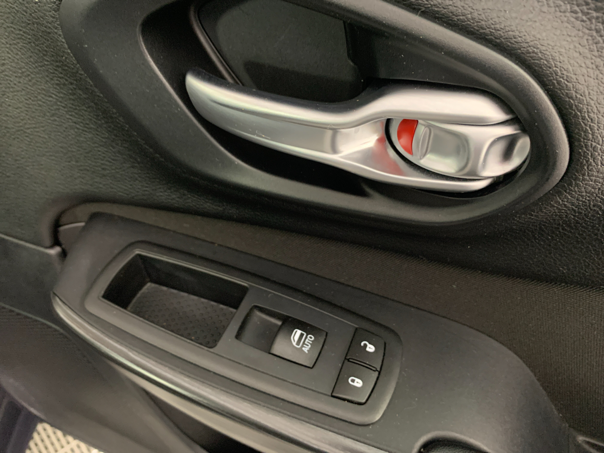 Used 2016 Jeep Cherokee SUV