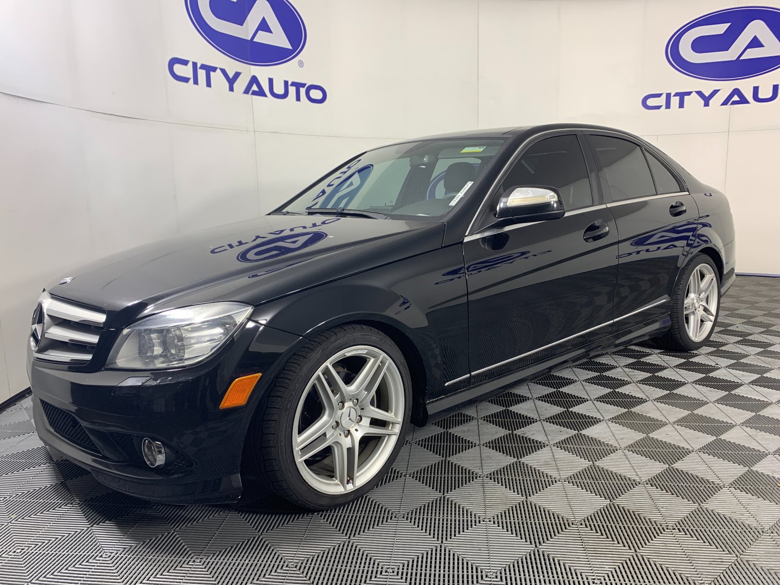 Used 2009 Mercedes-benz C-Class Sedan