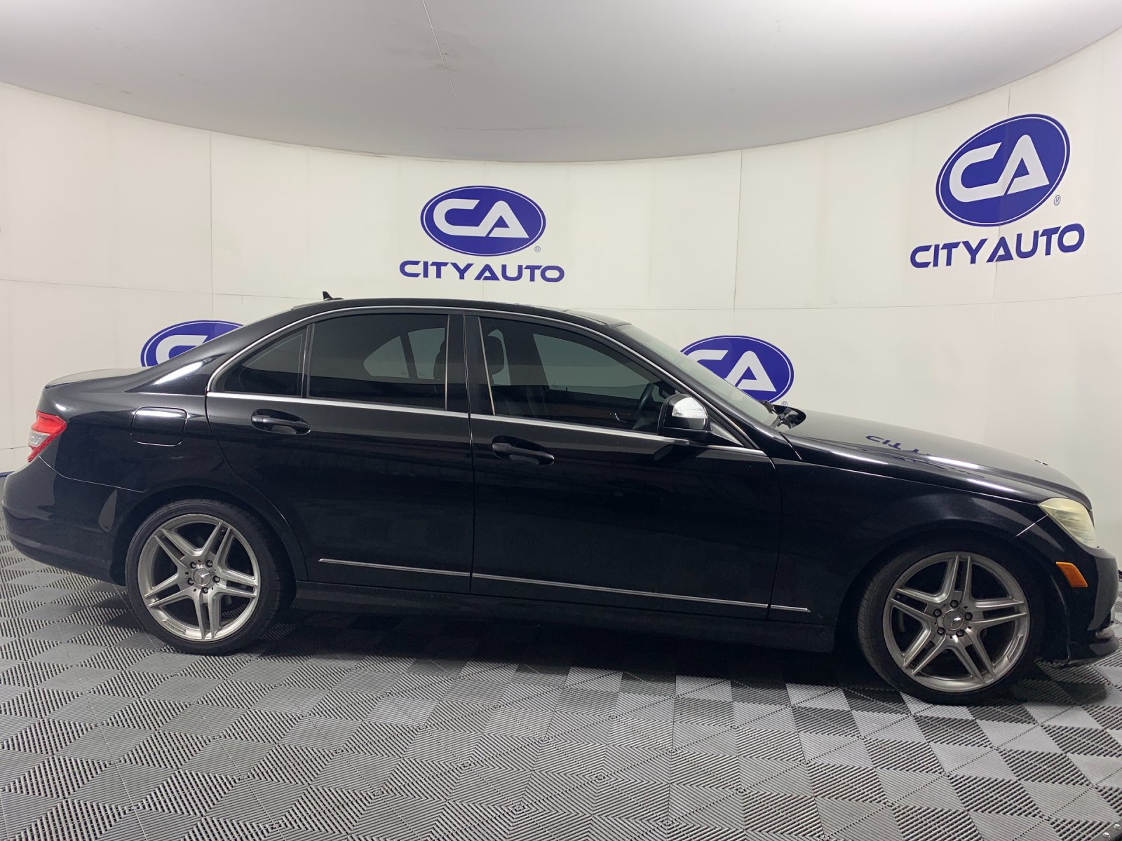 Used 2009 Mercedes-benz C-Class Sedan