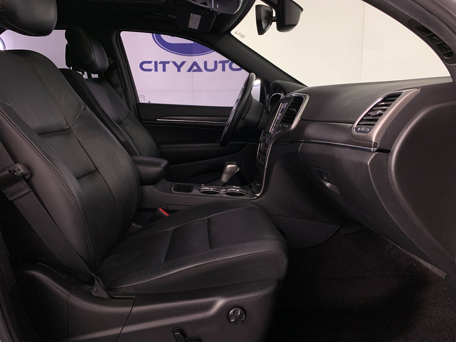 Used 2018 Jeep Grand Cherokee SUV