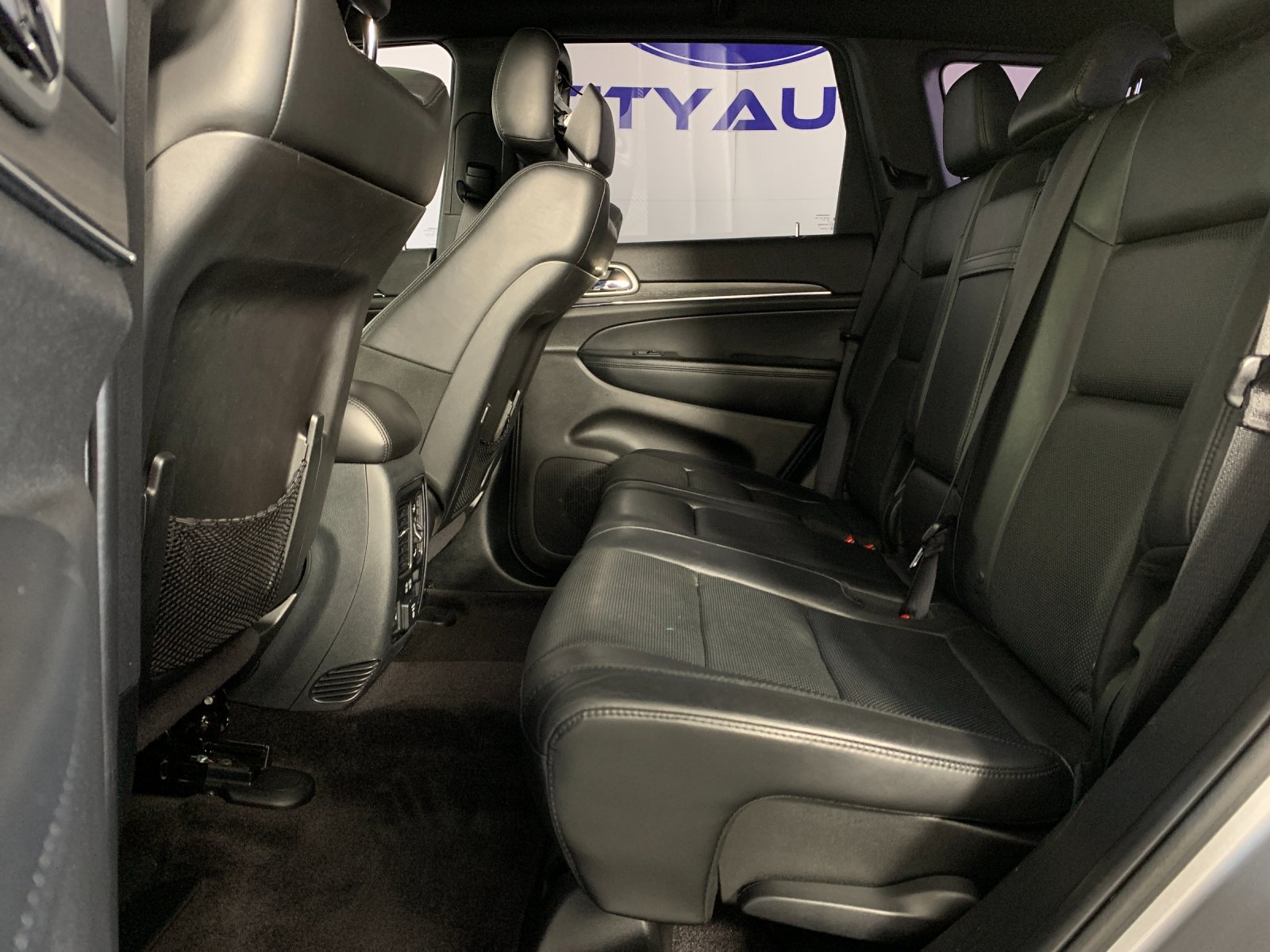Used 2018 Jeep Grand Cherokee SUV