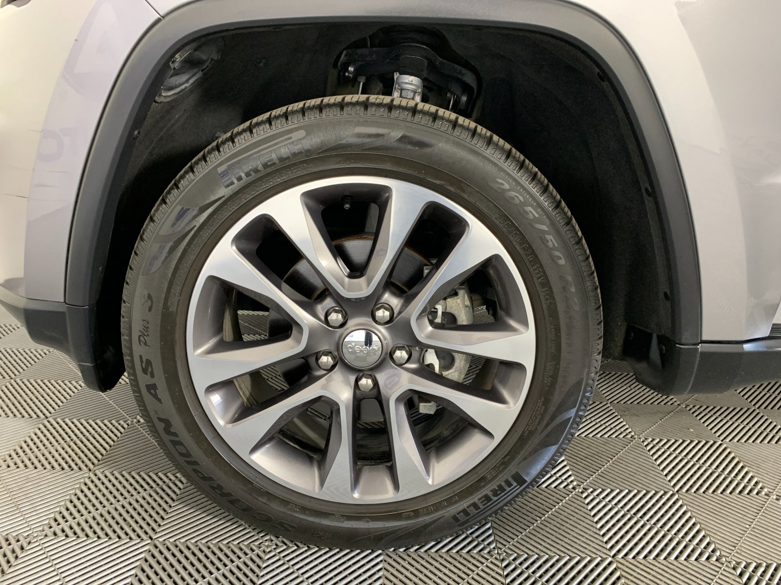 Used 2018 Jeep Grand Cherokee SUV