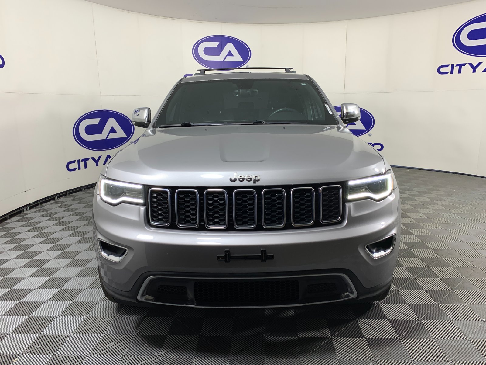 Used 2018 Jeep Grand Cherokee SUV