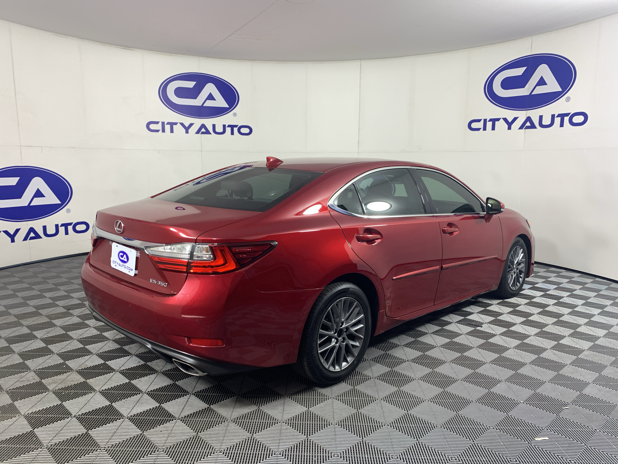 Used 2018 Lexus ES 350 Sedan