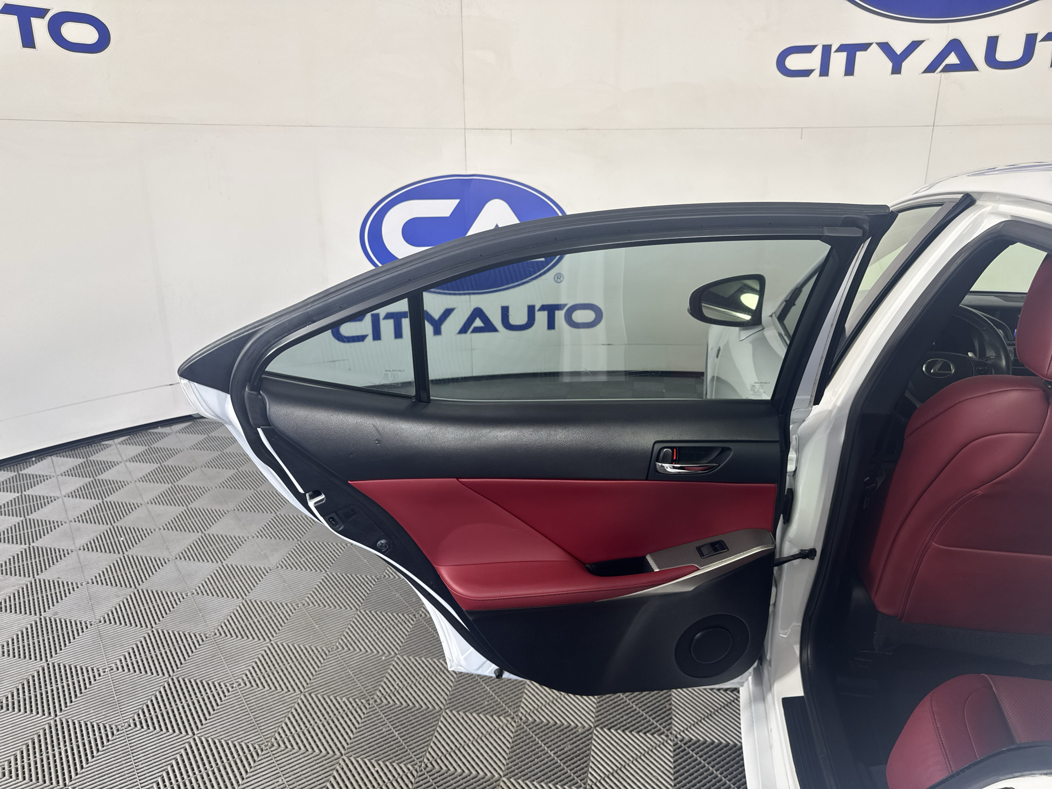 Used 2014 Lexus IS 250 Sedan