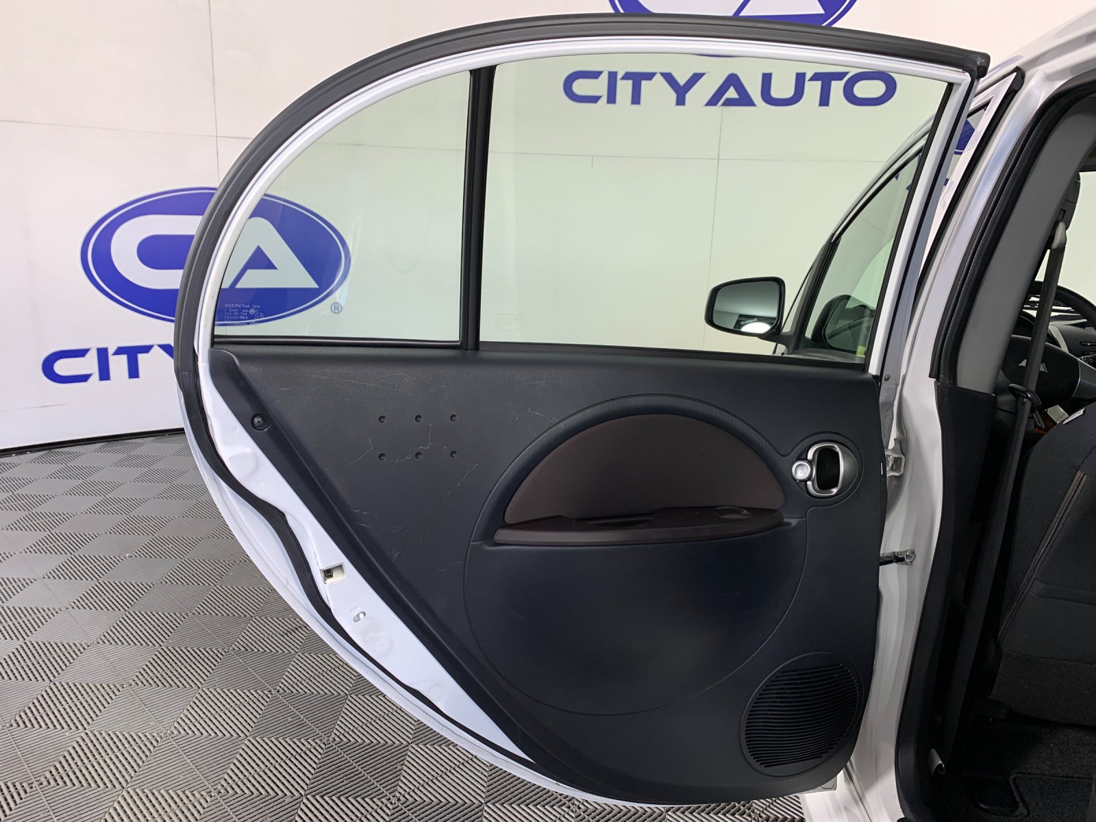 Used 2012 Mitsubishi i-MiEV Hatchback