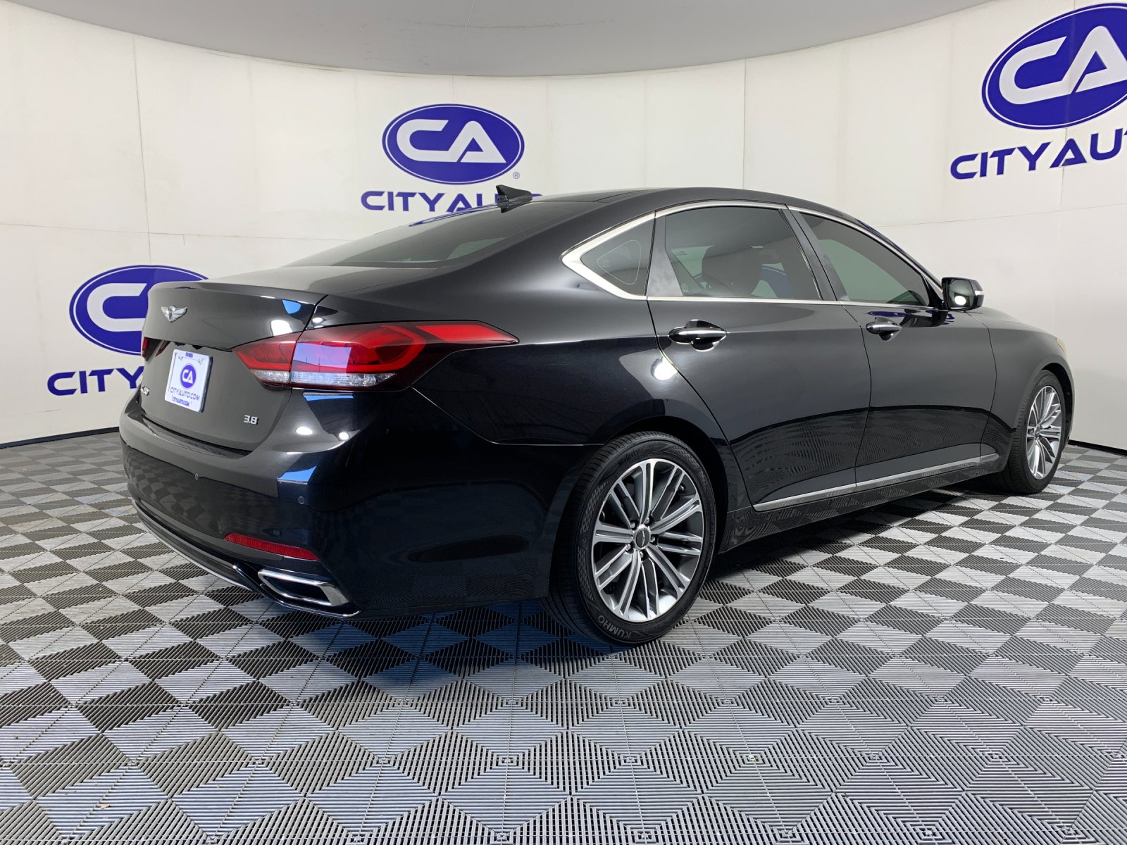 Used 2018 Genesis G80 Sedan