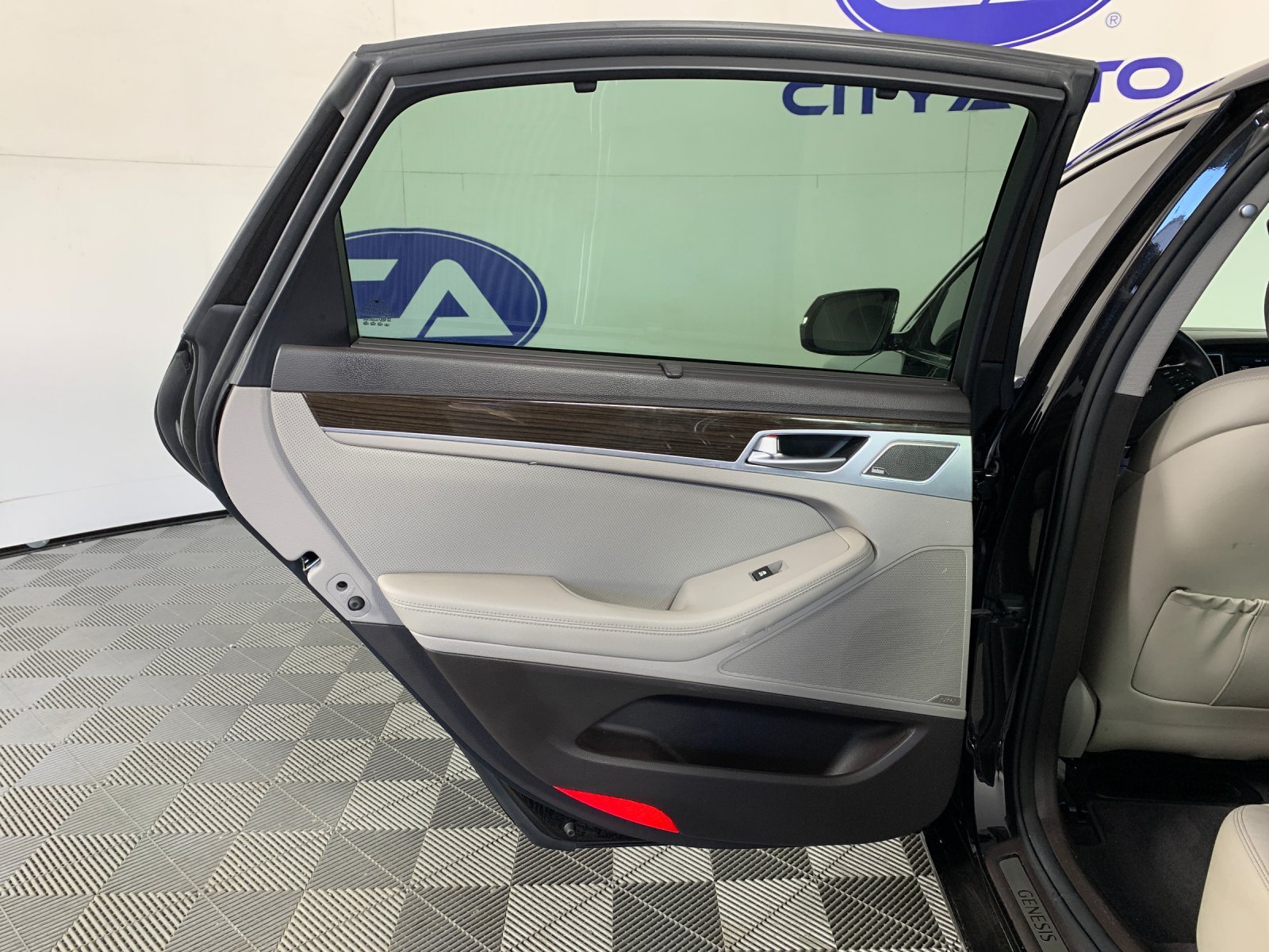 Used 2018 Genesis G80 Sedan