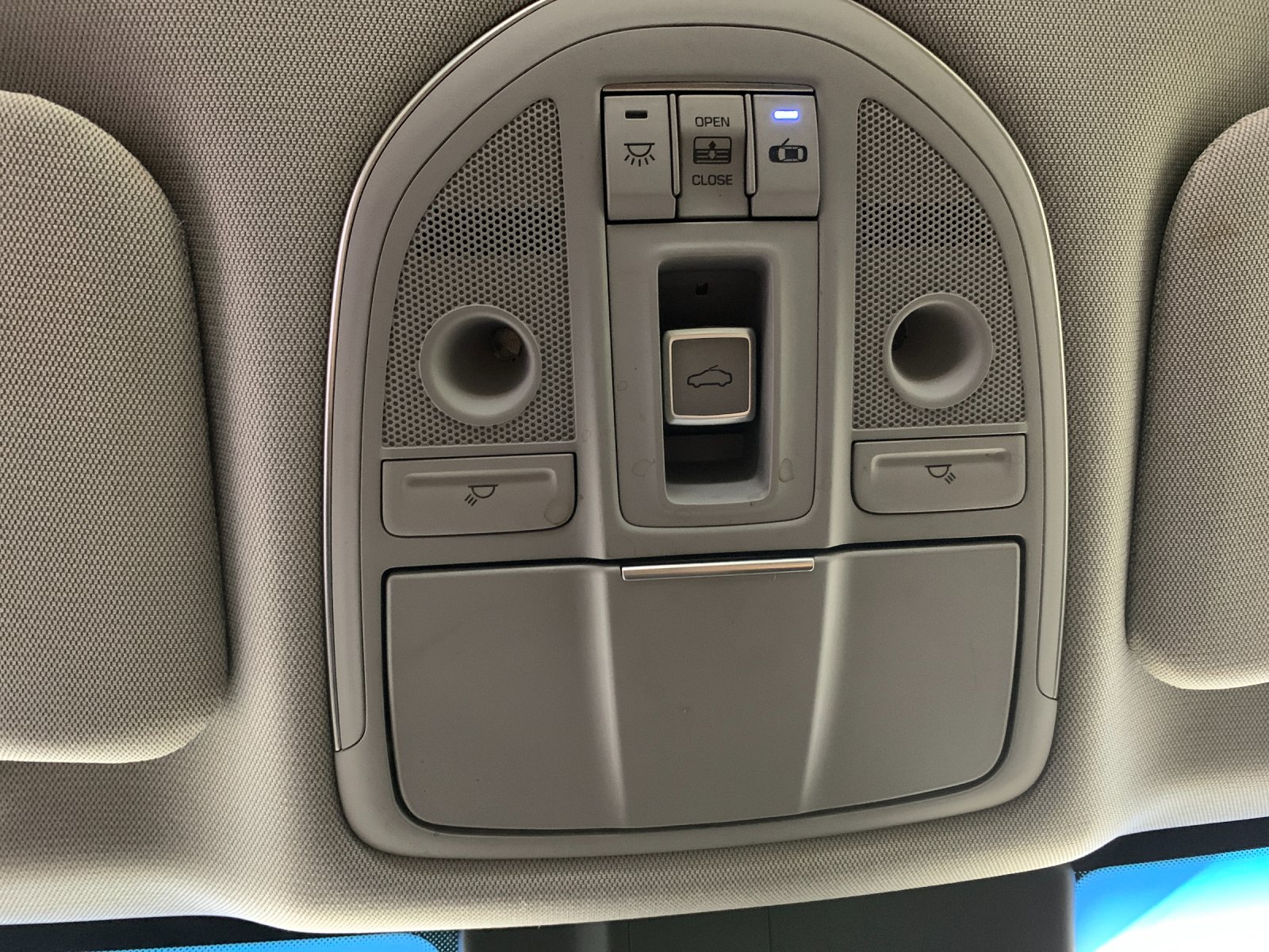 Used 2018 Genesis G80 Sedan