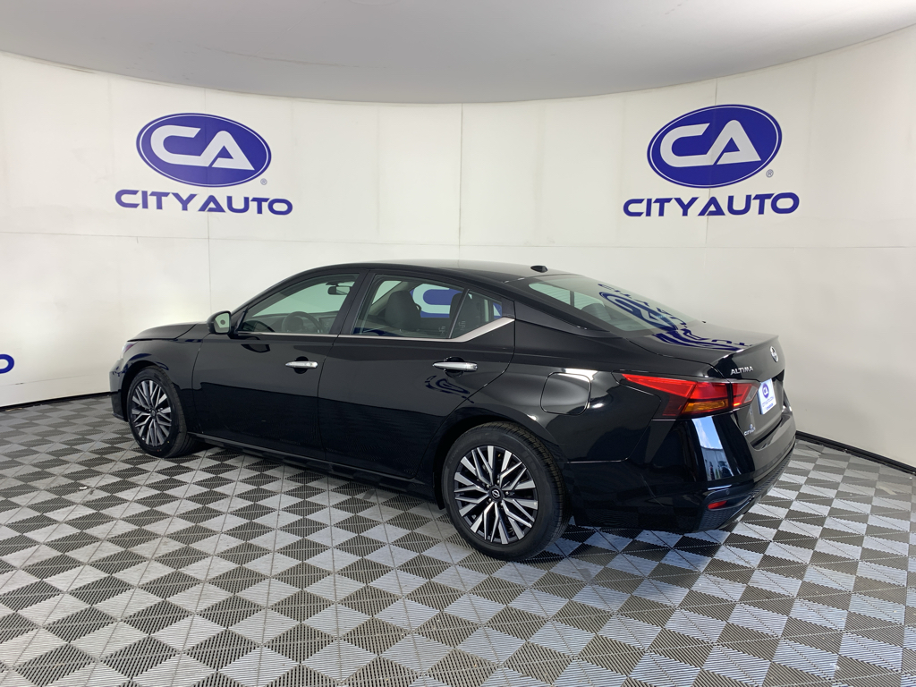 Used 2025 Nissan Altima Sedan