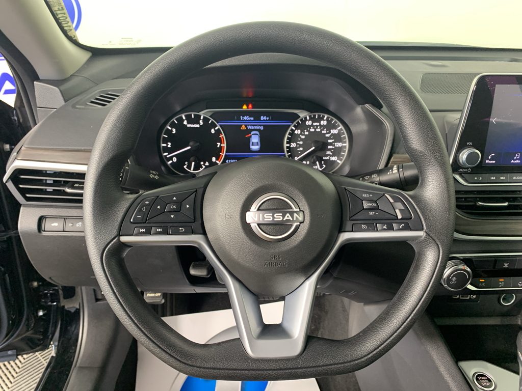 Used 2025 Nissan Altima Sedan