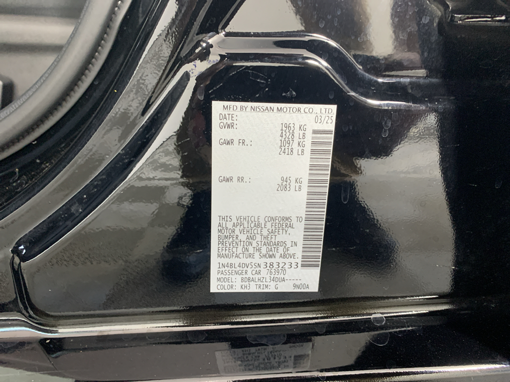 Used 2025 Nissan Altima Sedan