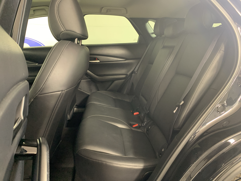 Vehicle photo 31
