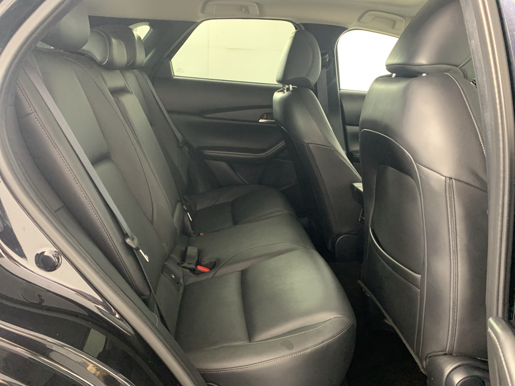 Vehicle photo 35