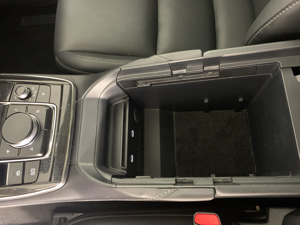 Vehicle photo 27