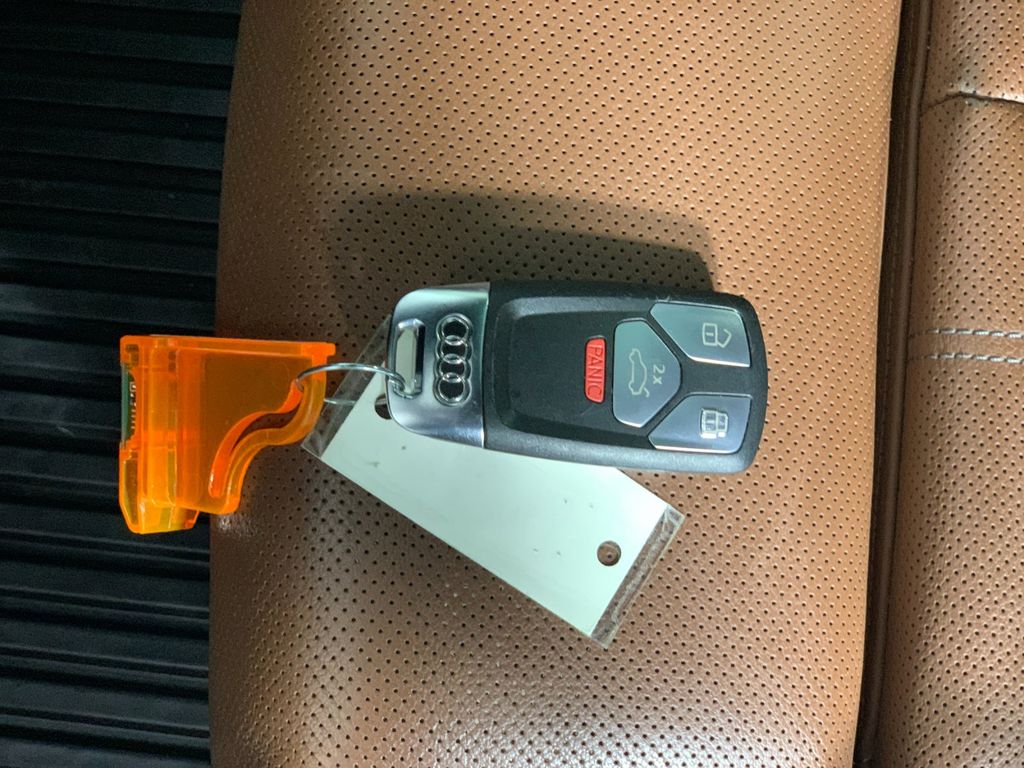 Vehicle photo 42