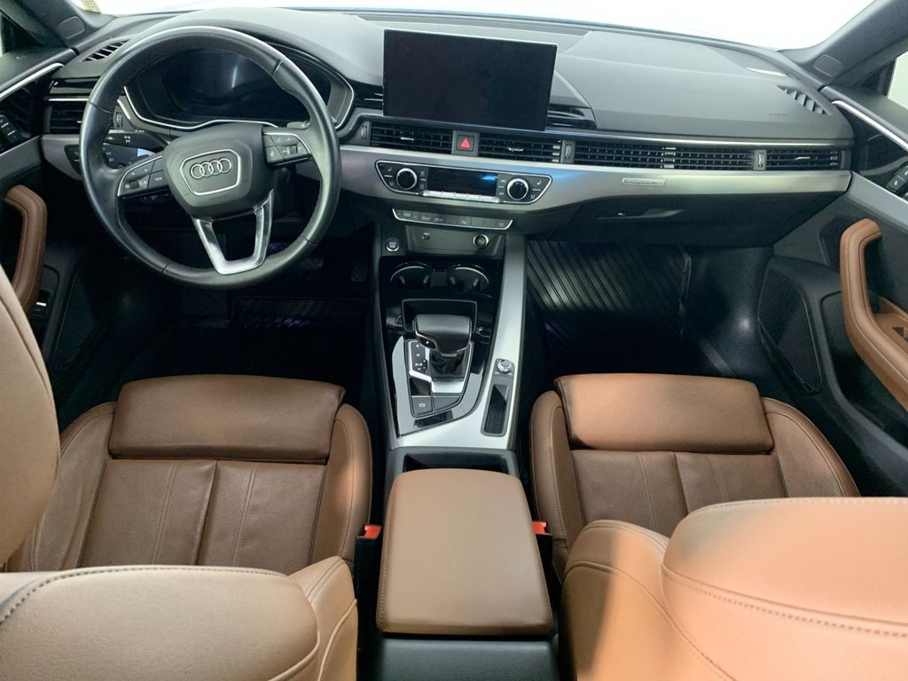Vehicle photo 34