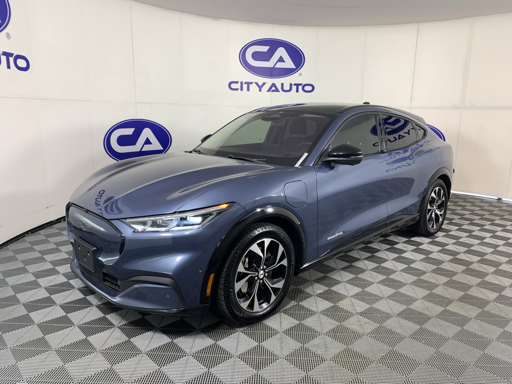 Vehicle photo 7