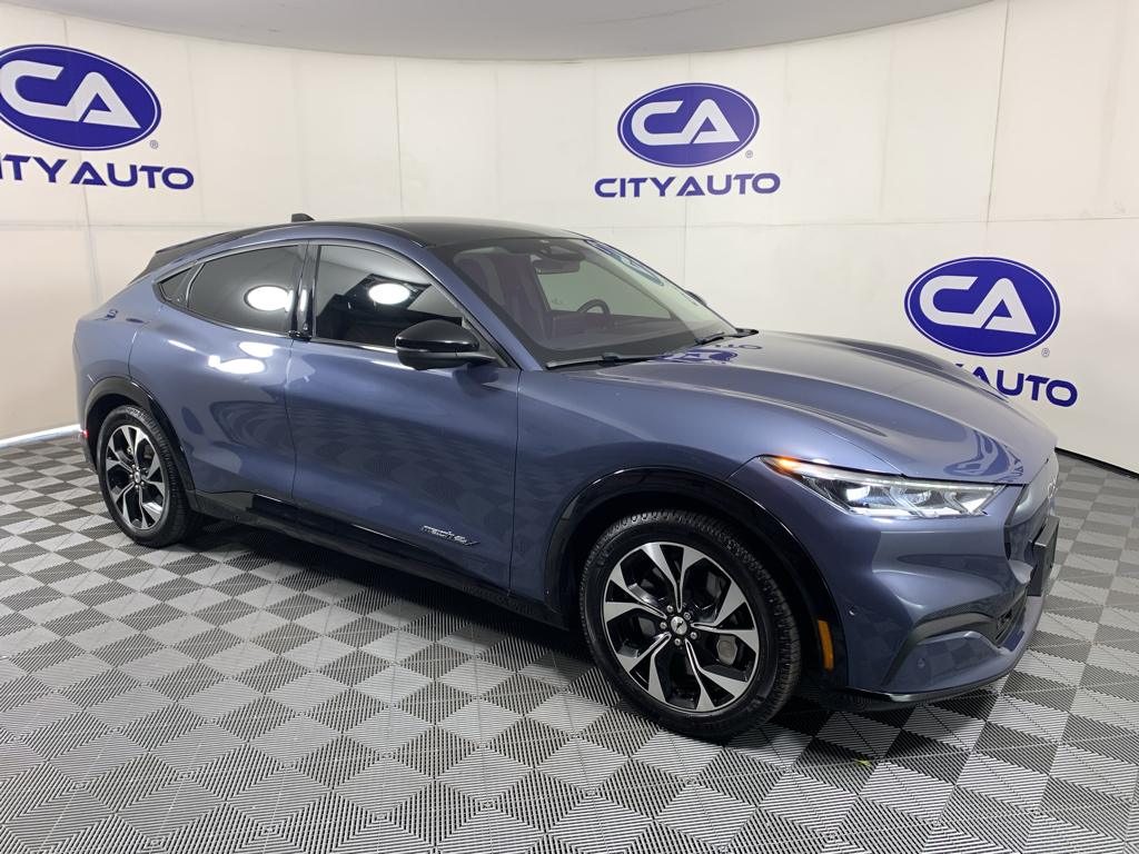 Vehicle photo 1