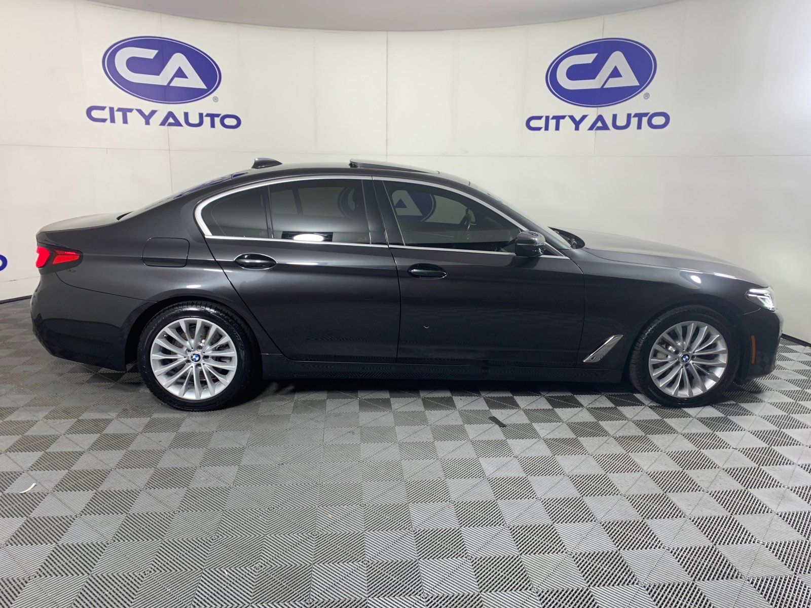 Used 2021 BMW 5 series Sedan