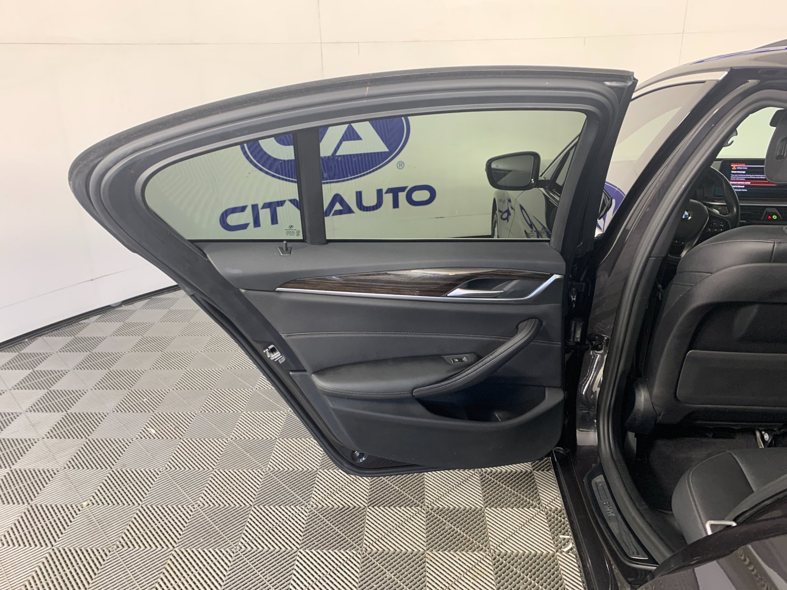 Used 2021 BMW 5 series Sedan