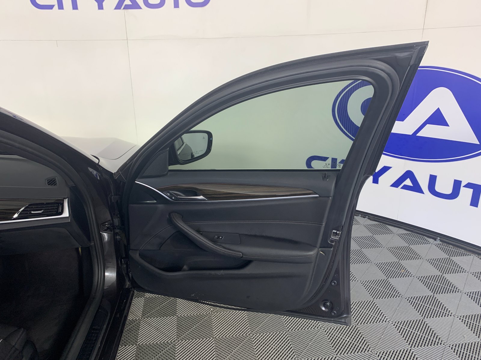 Used 2021 BMW 5 series Sedan