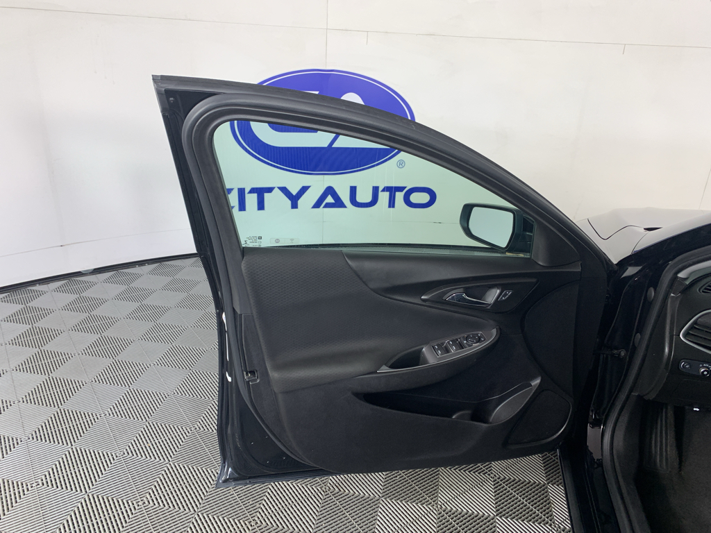 Used 2024 Chevrolet Malibu Sedan