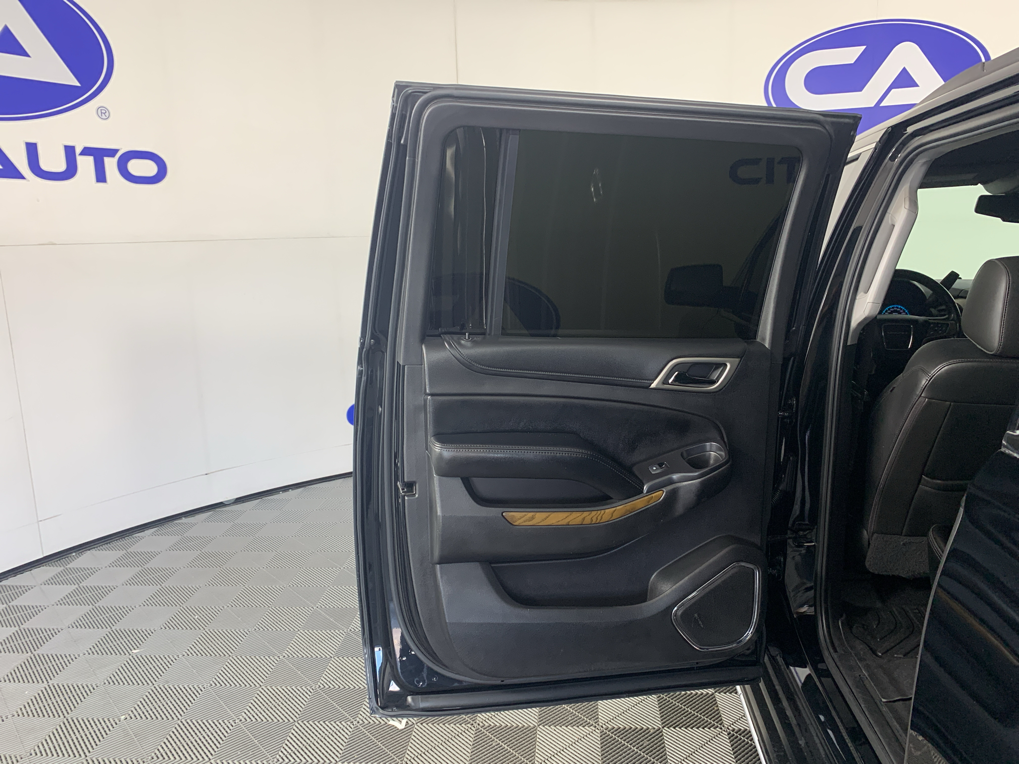Used 2020 GMC Yukon XL 1500 SUV