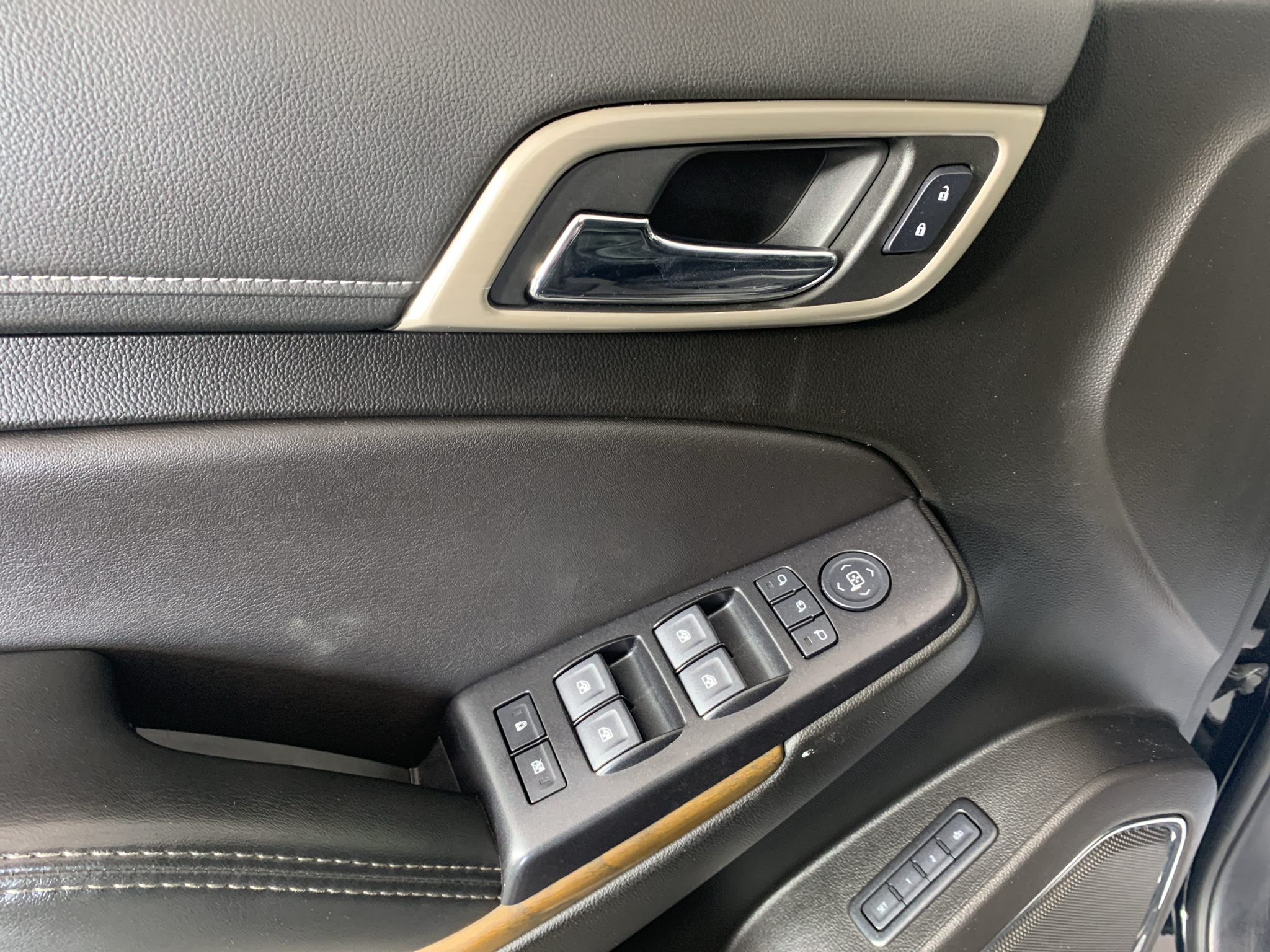 Used 2020 GMC Yukon XL 1500 SUV