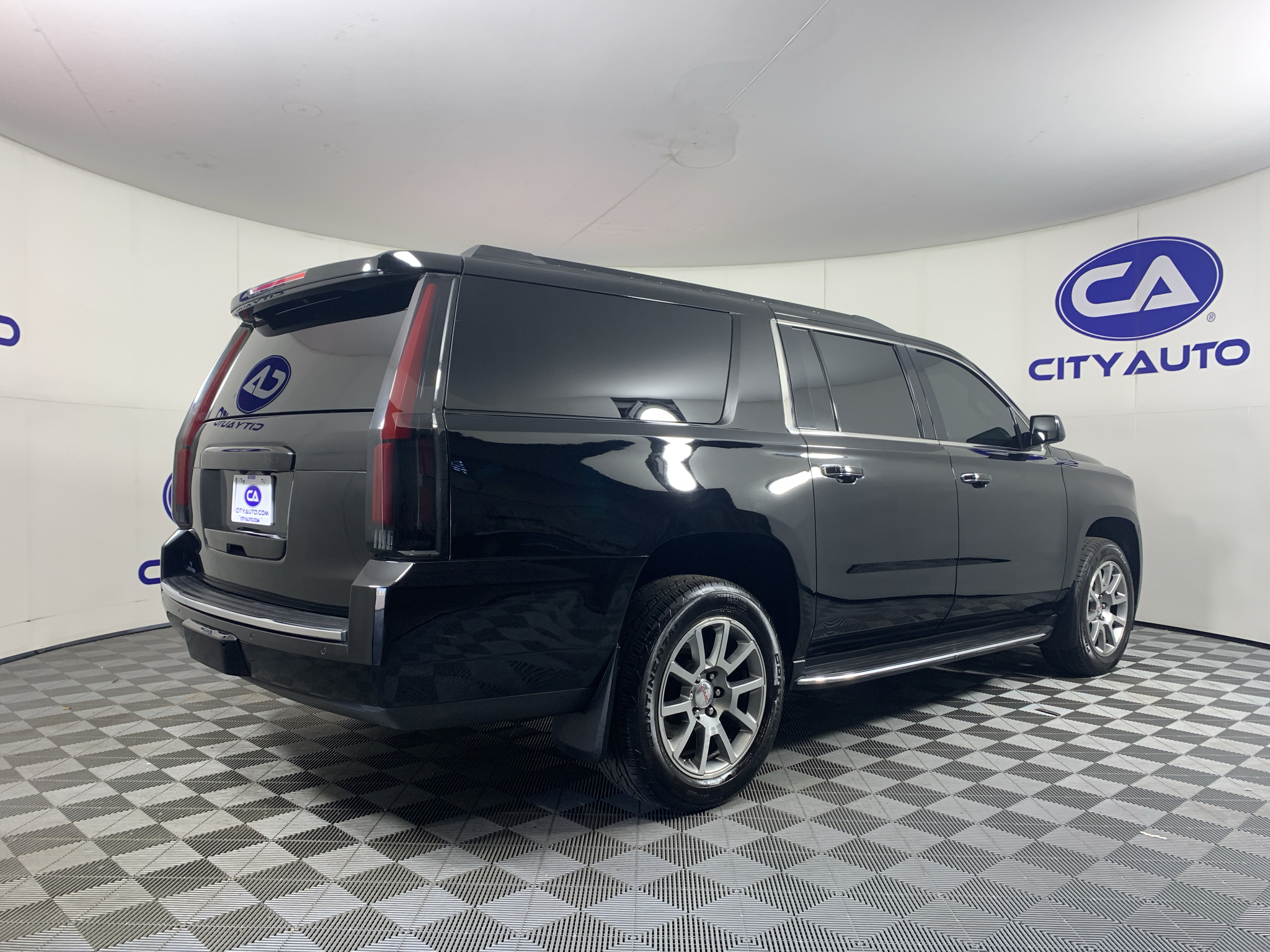 Used 2020 GMC Yukon XL 1500 SUV