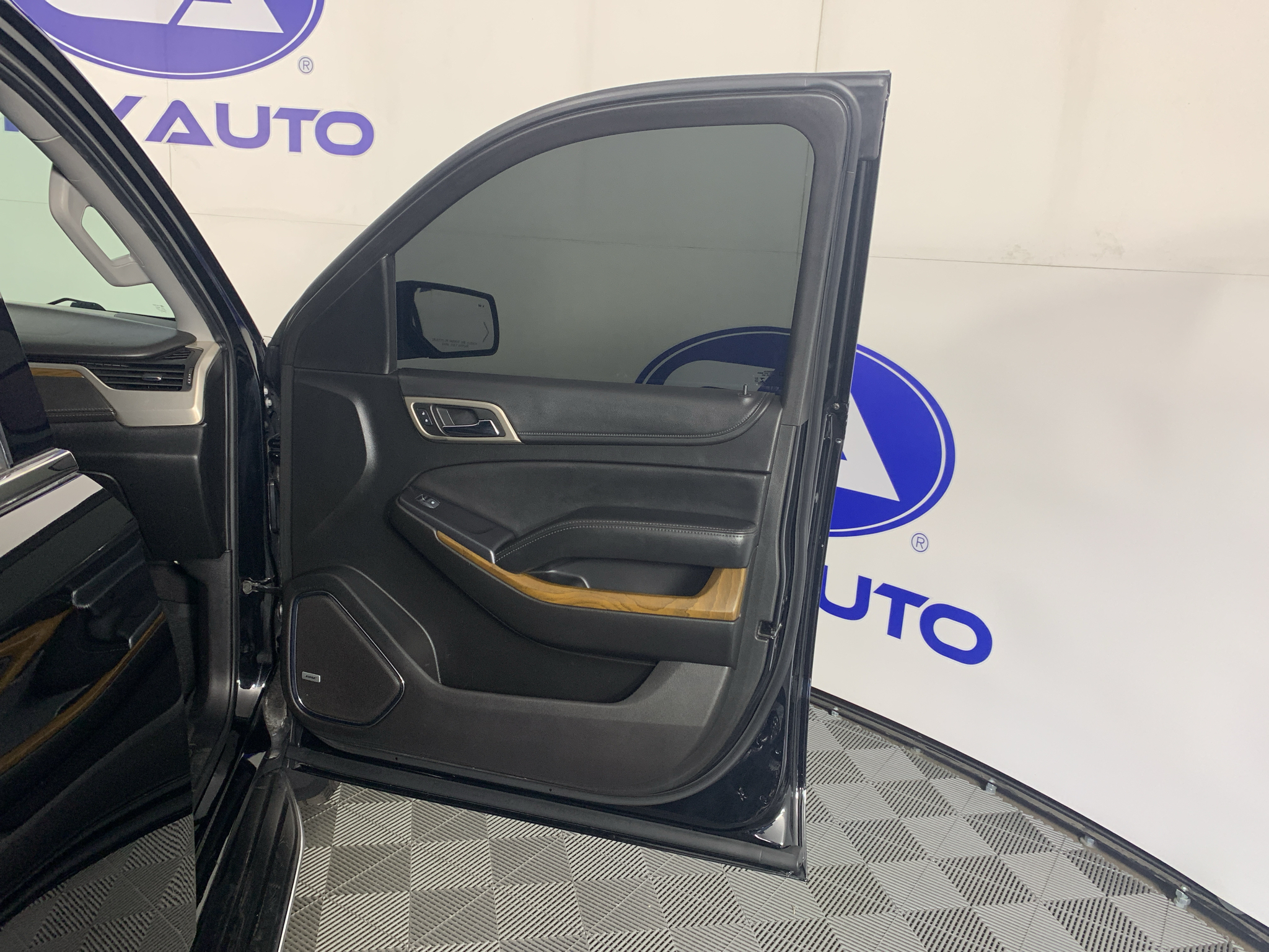 Used 2020 GMC Yukon XL 1500 SUV