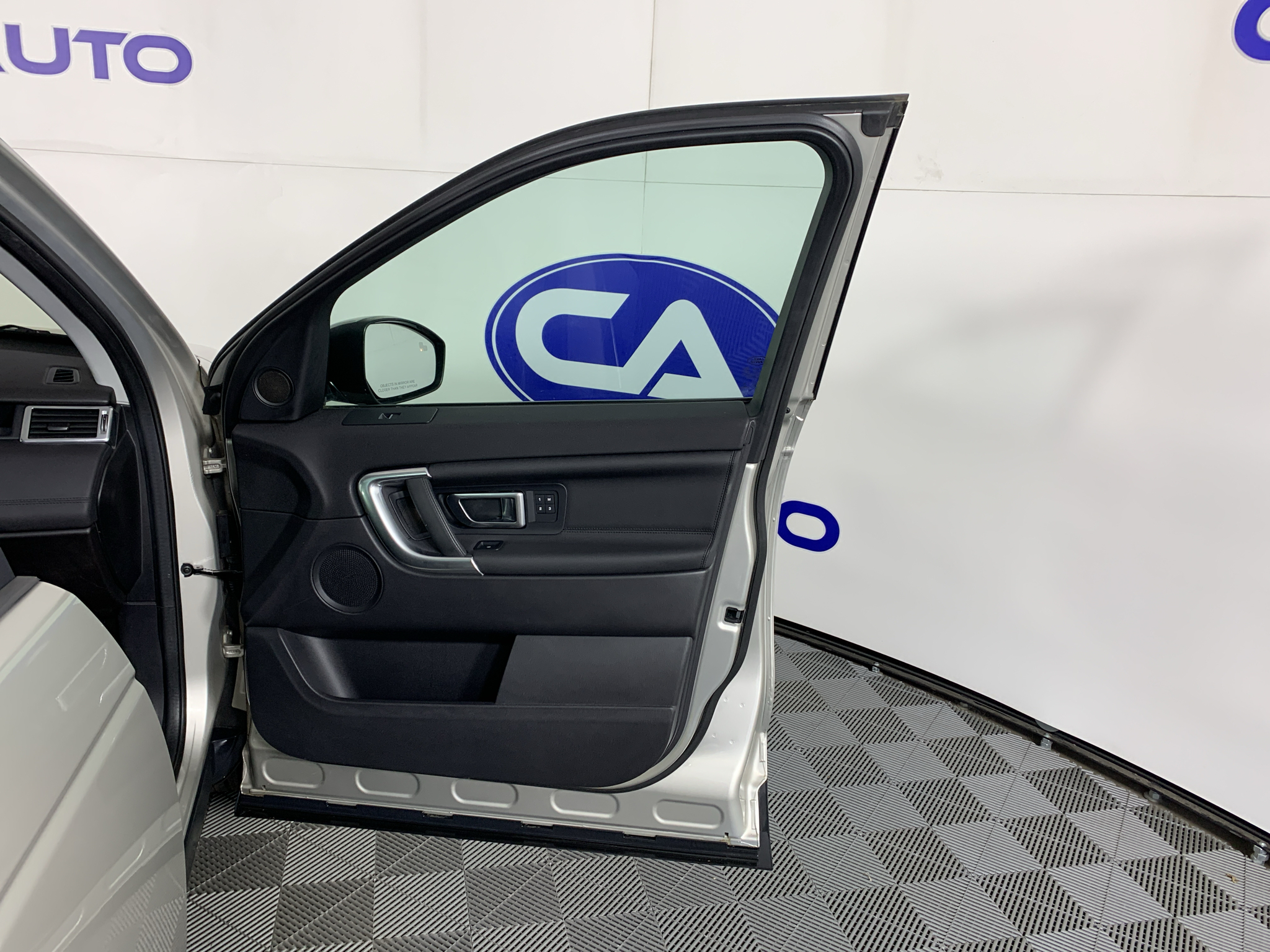 Used 2017 Land rover Discovery Sport SUV