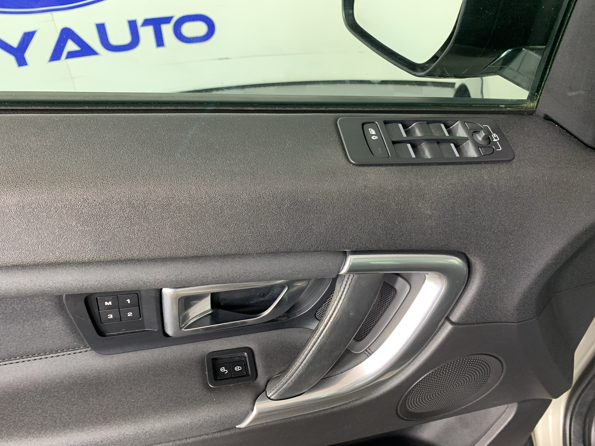 Used 2017 Land rover Discovery Sport SUV