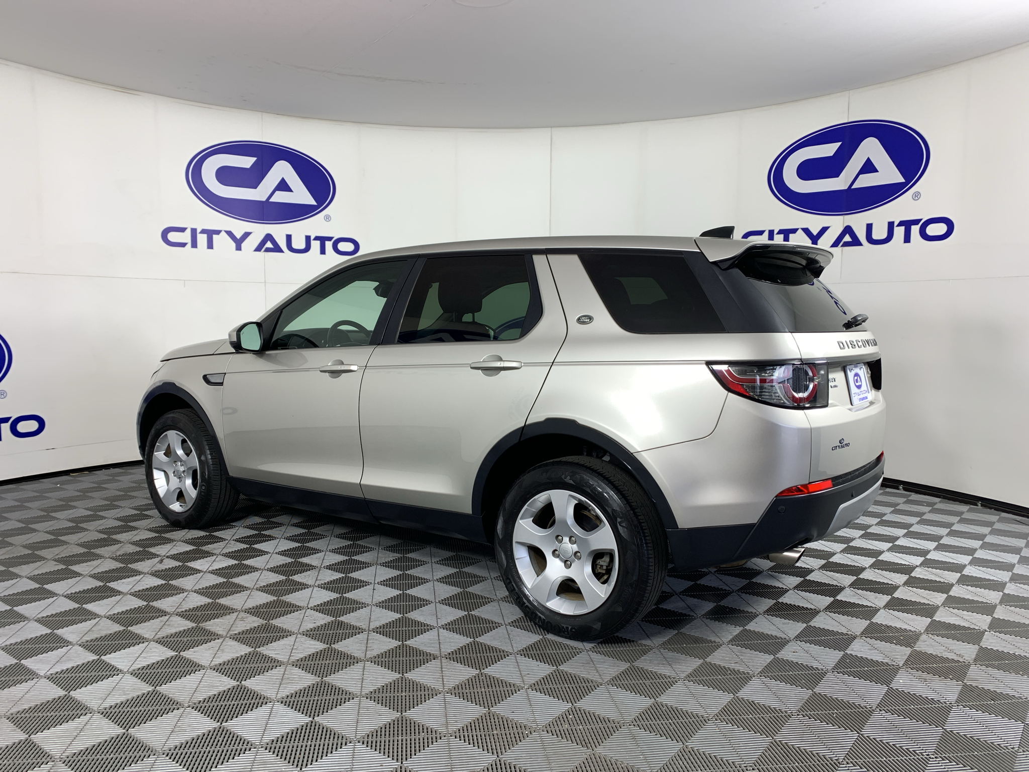 Used 2017 Land rover Discovery Sport SUV