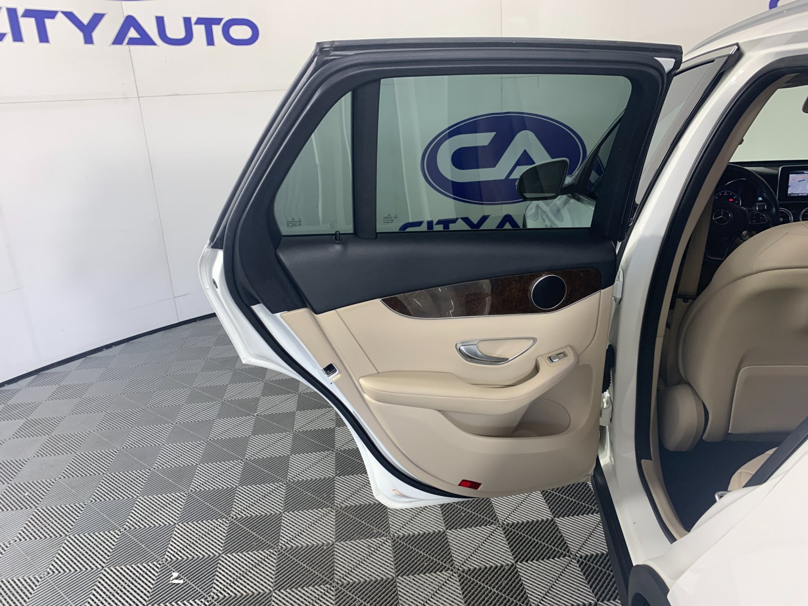 Used 2018 Mercedes-benz GLC SUV