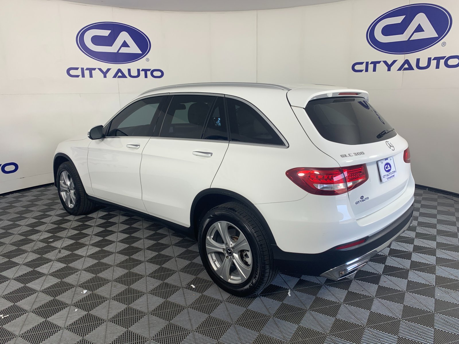 Used 2018 Mercedes-benz GLC SUV